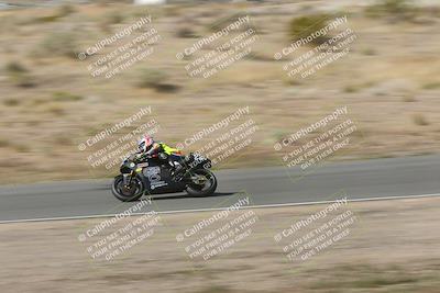 media/Apr-20-2025-AHRMA (Sun) [[393a79c373]]/Race/Group 11 early race/Turn 4b/